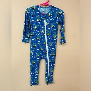 NWOT BAMBOO onesie/sleeper 9/12m